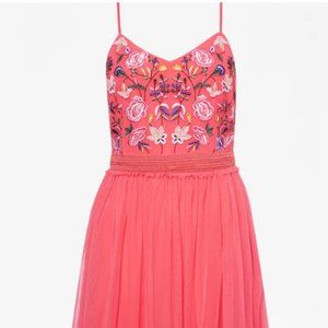 French Connection Genoa Embroidered Tulle Dress 4 size x-small/small NWOT